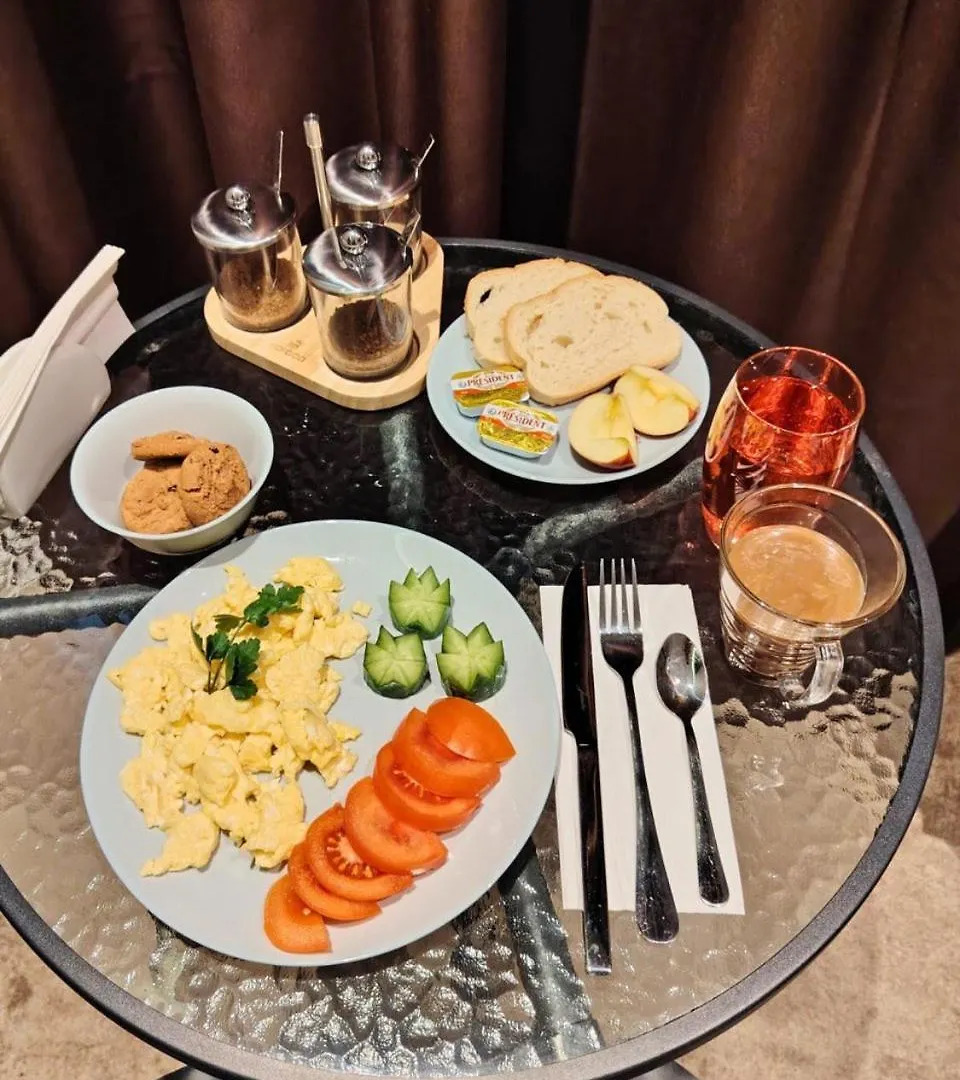 Paradise Apartments White Sails Batumi