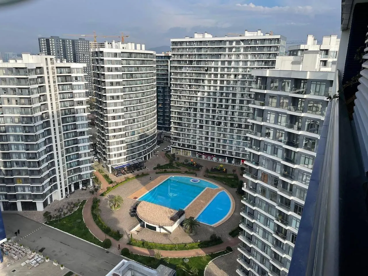 Paradise Apartments White Sails Batumi