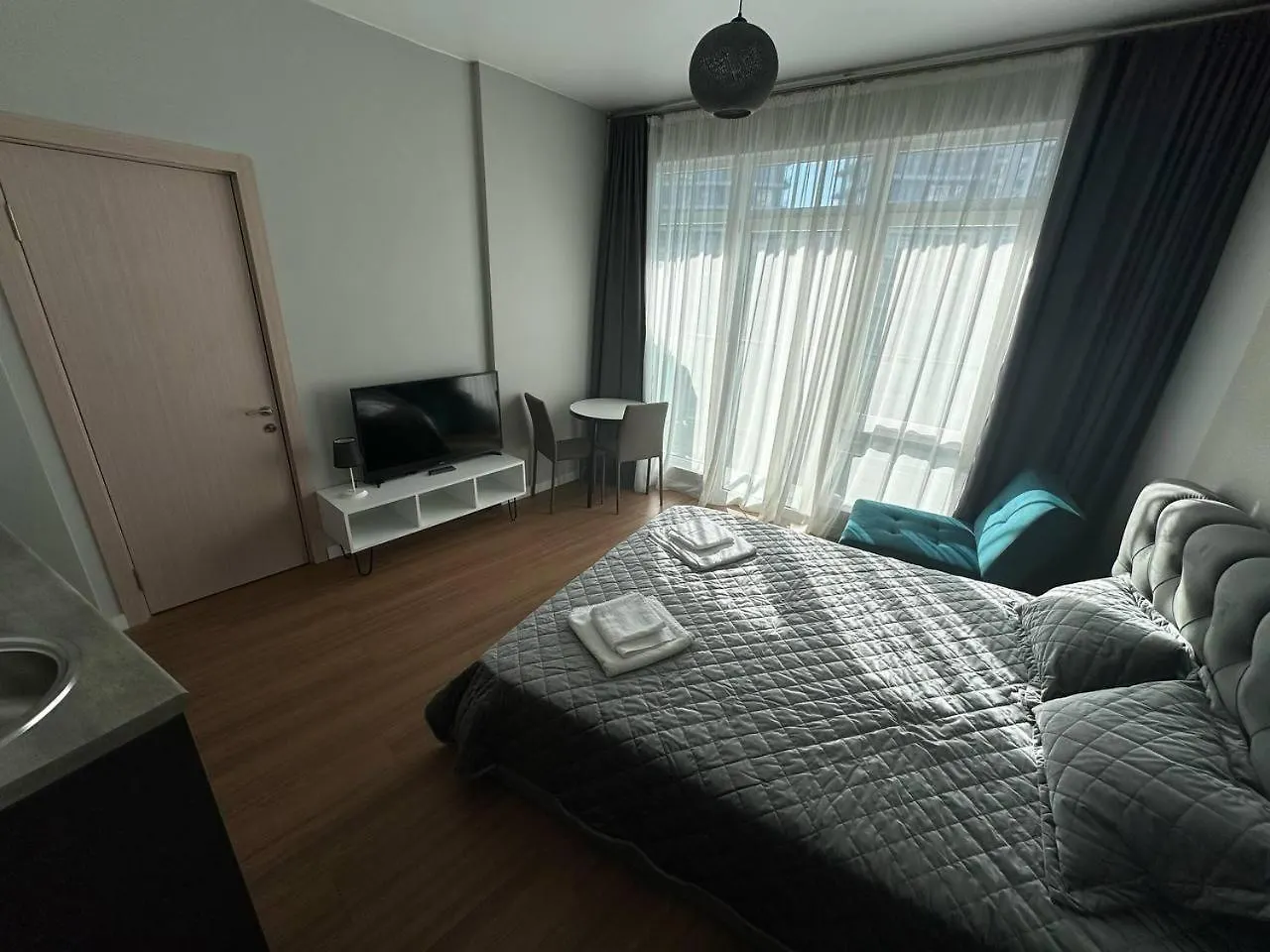 Paradise Apartments White Sails Batumi