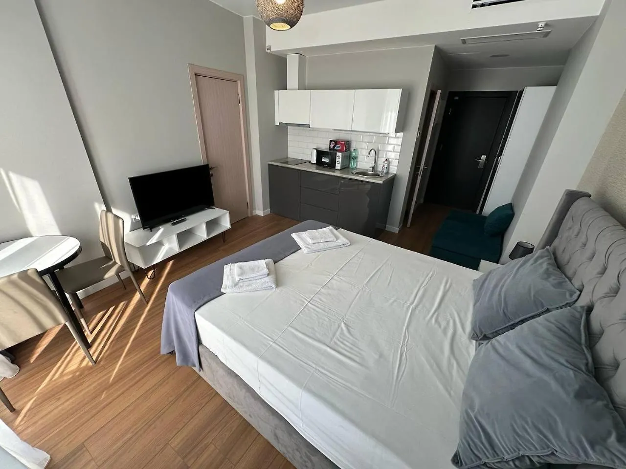 Paradise Apartments White Sails Batumi